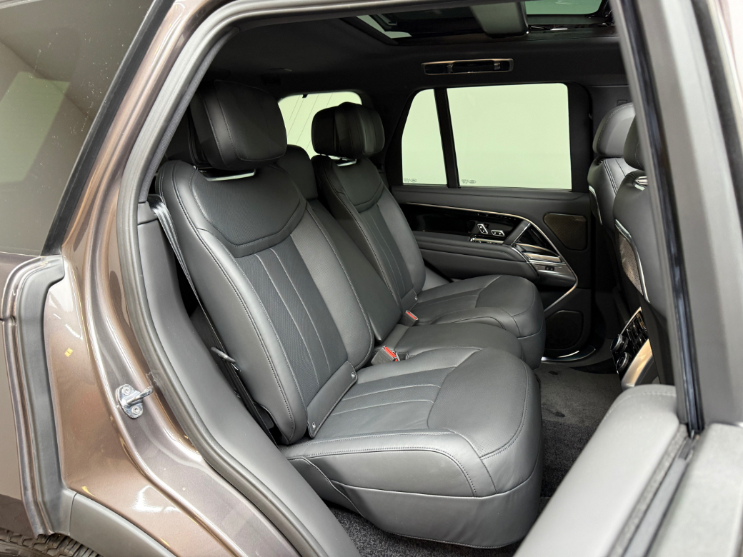 2025 Land Rover Range Rover