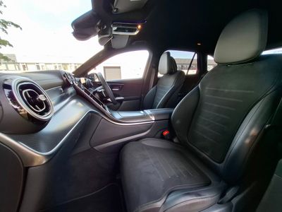 2025 Mercedes-Benz GLC Class