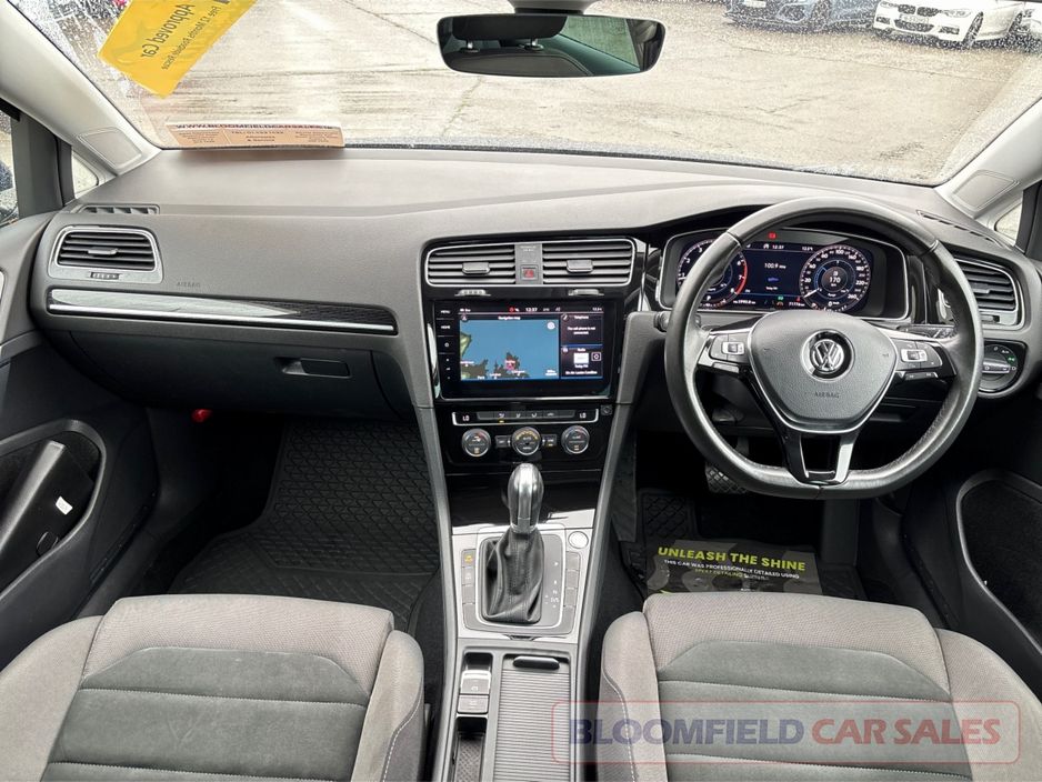 2017 Volkswagen Golf