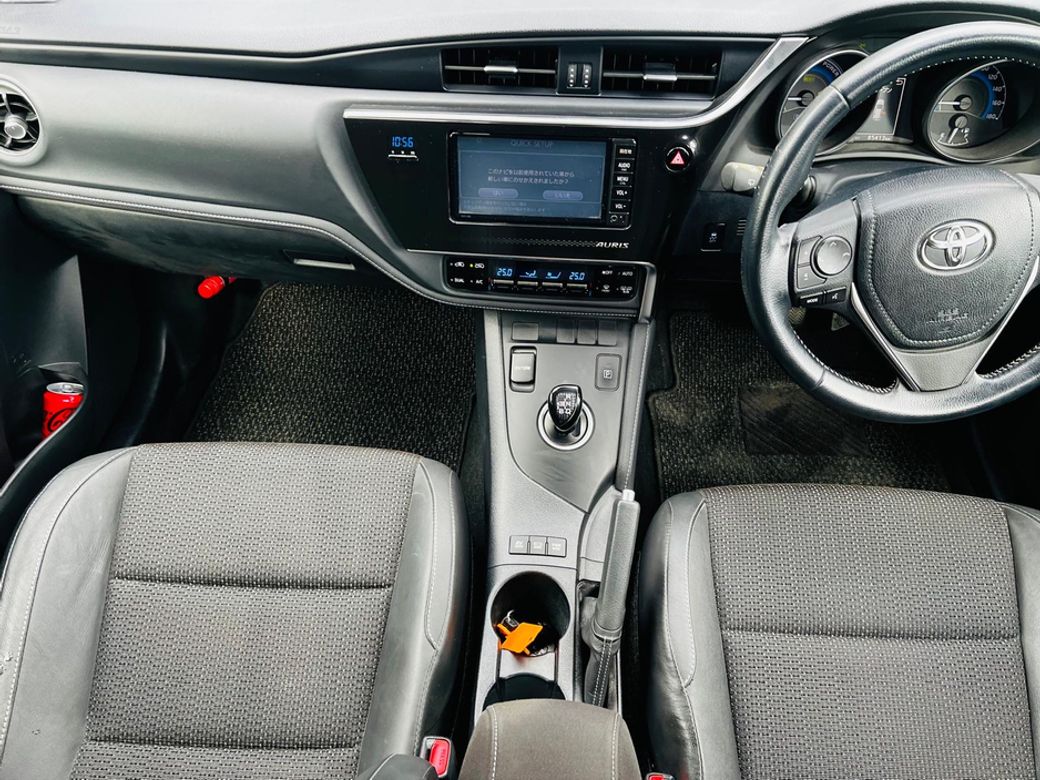 2017 Toyota Auris