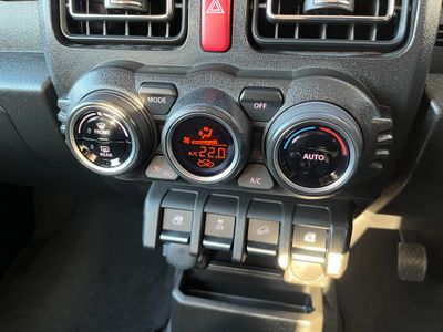 2025 Suzuki Jimny