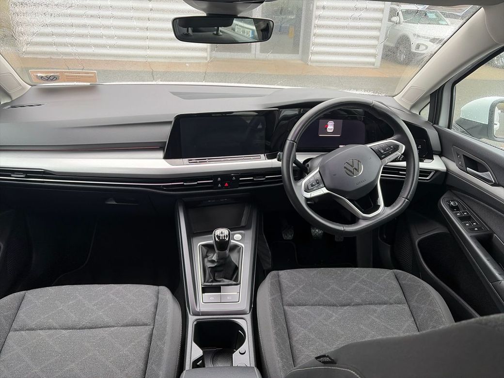 2024 Volkswagen Golf