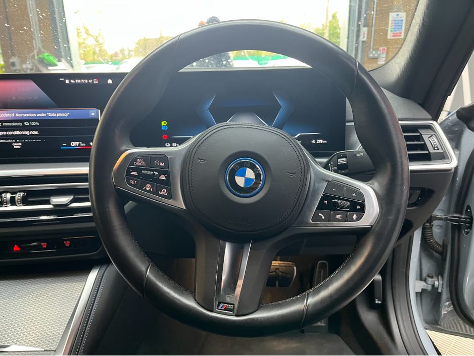 2023 BMW i4