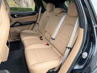 2022 Porsche Cayenne
