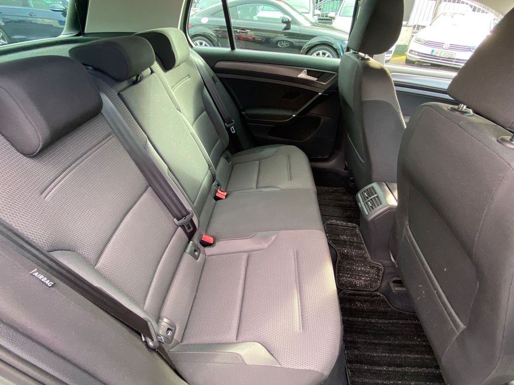 2018 Volkswagen Golf