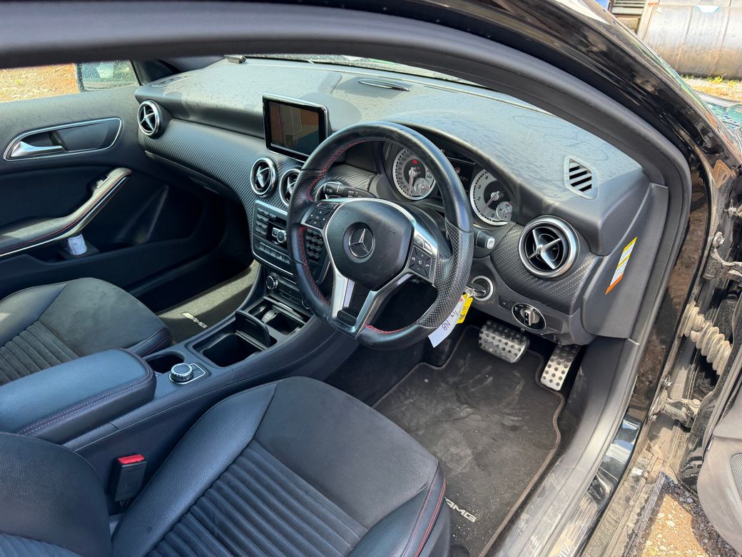 2013 Mercedes-Benz A 180