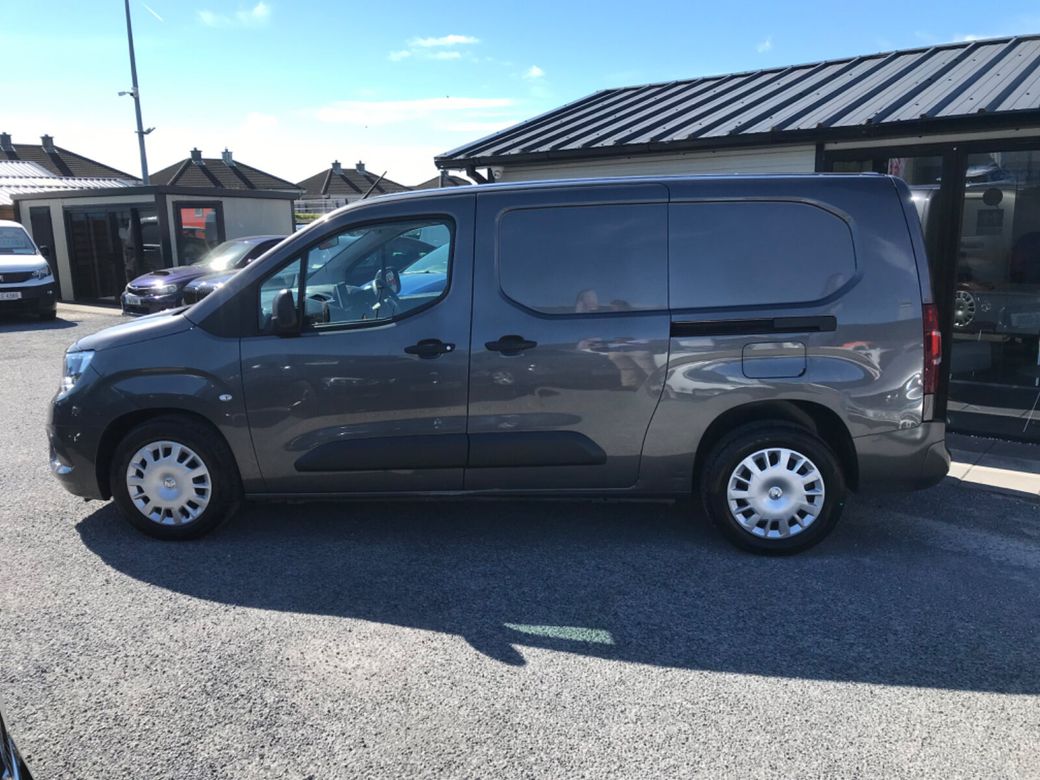 2021 Vauxhall Combo