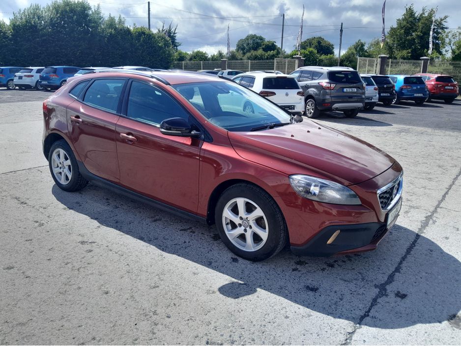 2015 Volvo V40