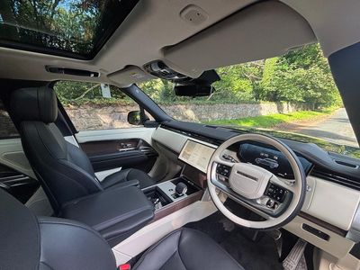 2025 Land Rover Range Rover