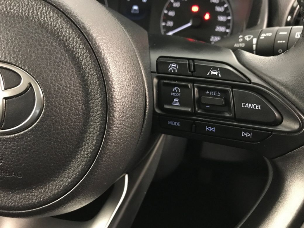 2025 Toyota Yaris