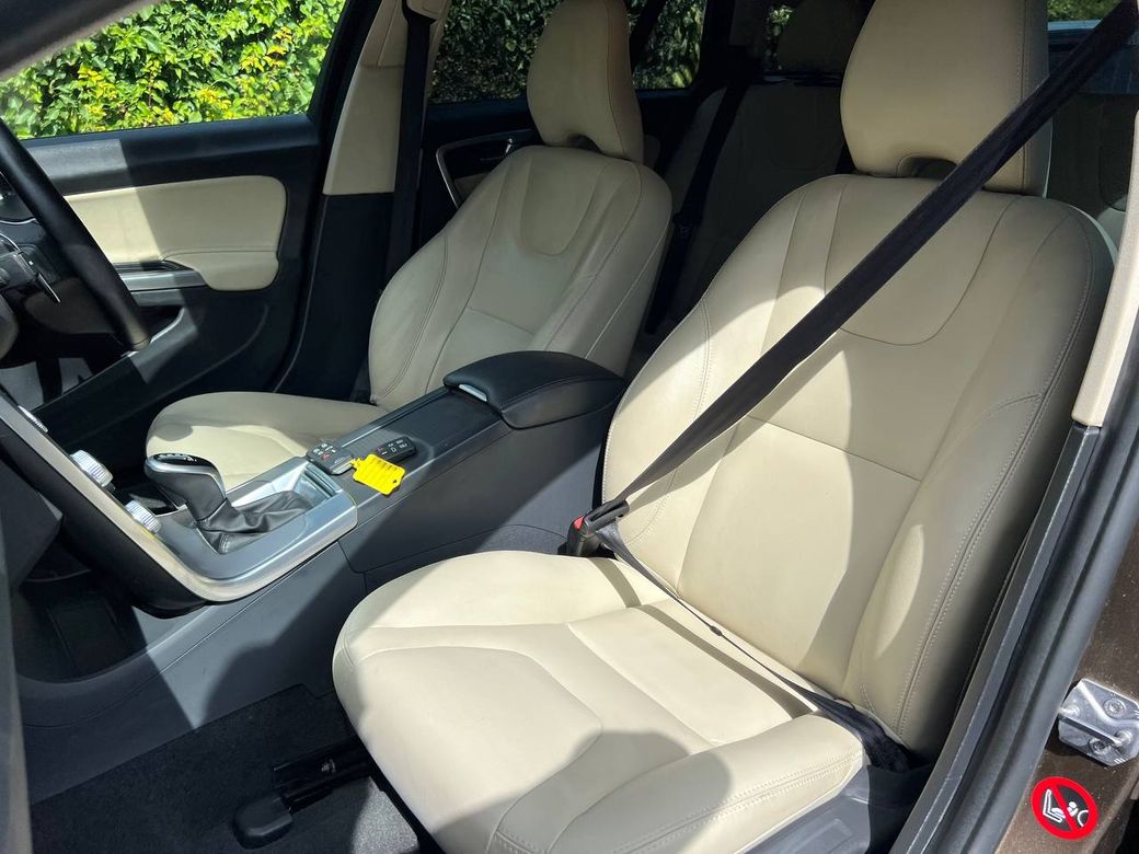 2018 Volvo V60