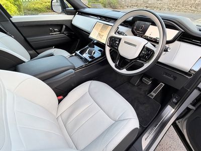 2024 Land Rover Range Rover Sport