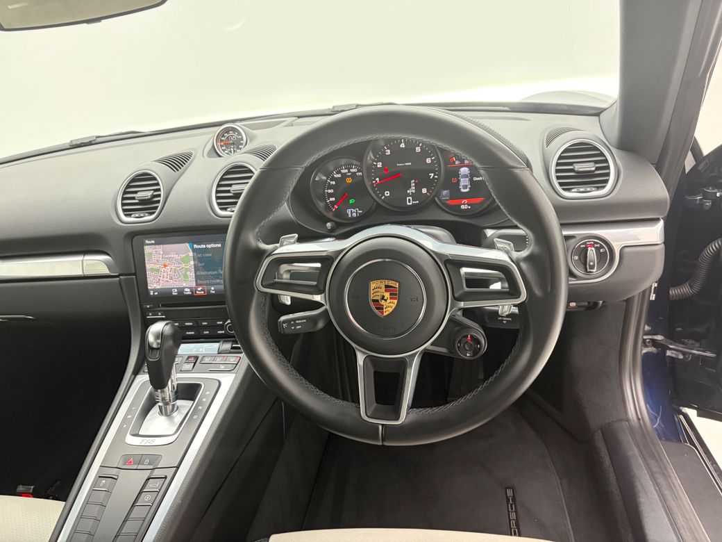 2022 Porsche Cayman