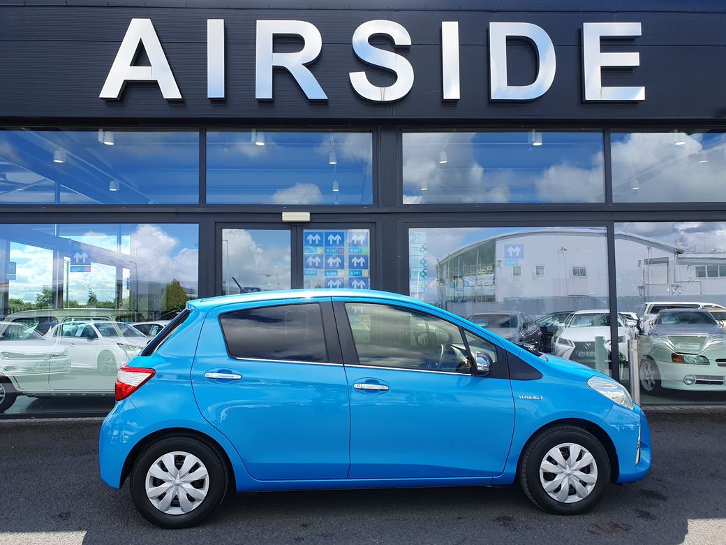 2018 Toyota Vitz