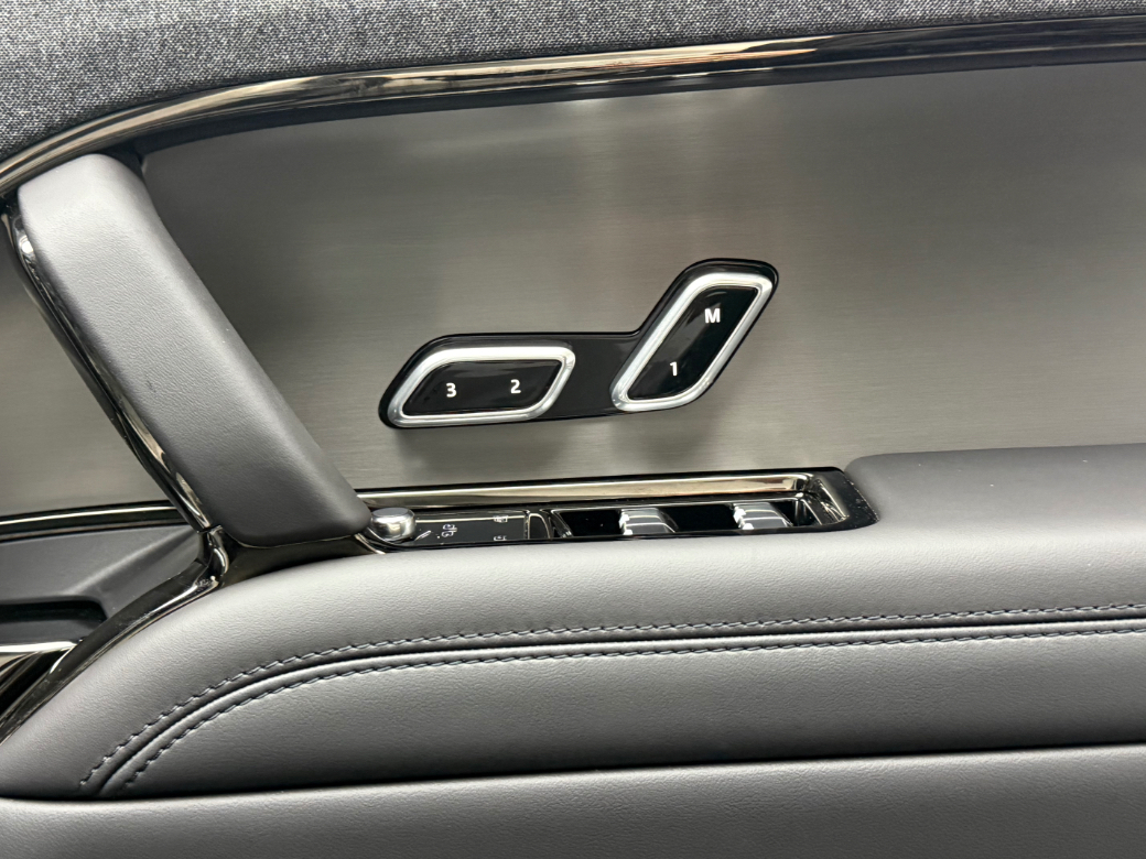 2026 Land Rover Range Rover Sport