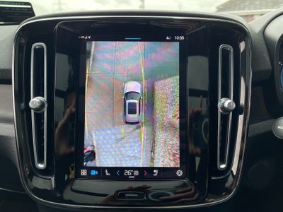 2022 Volvo XC40