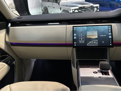 2025 Land Rover Range Rover