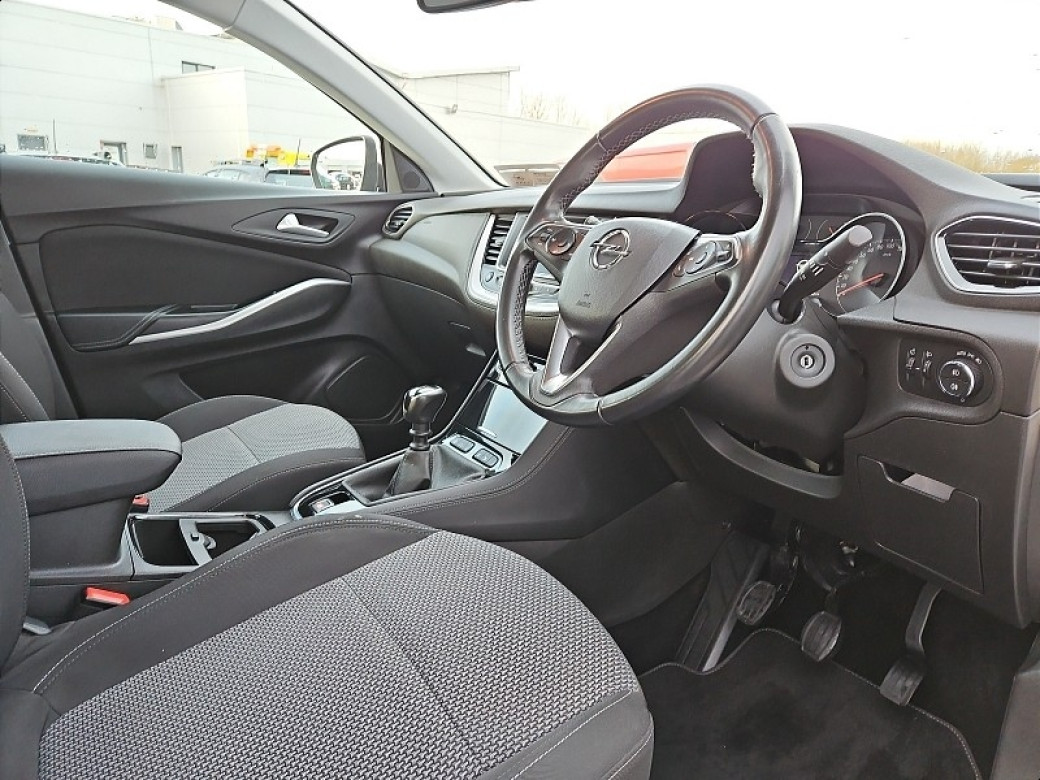 2021 Opel Grandland X