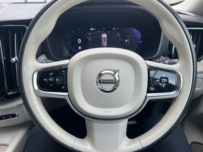 2023 Volvo XC60
