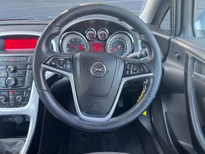 2015 Opel Astra