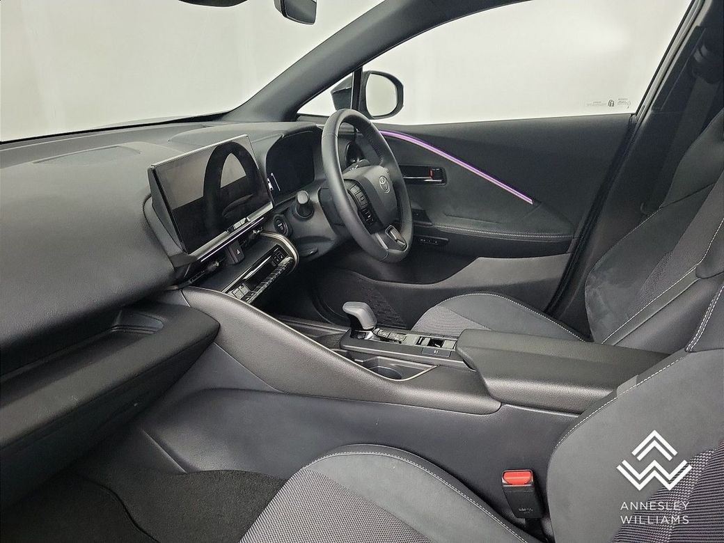 2025 Toyota C-HR