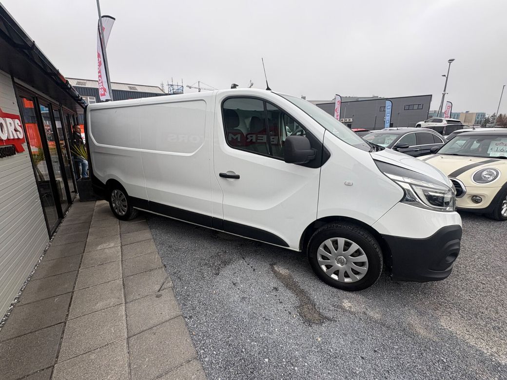 2020 Renault Trafic