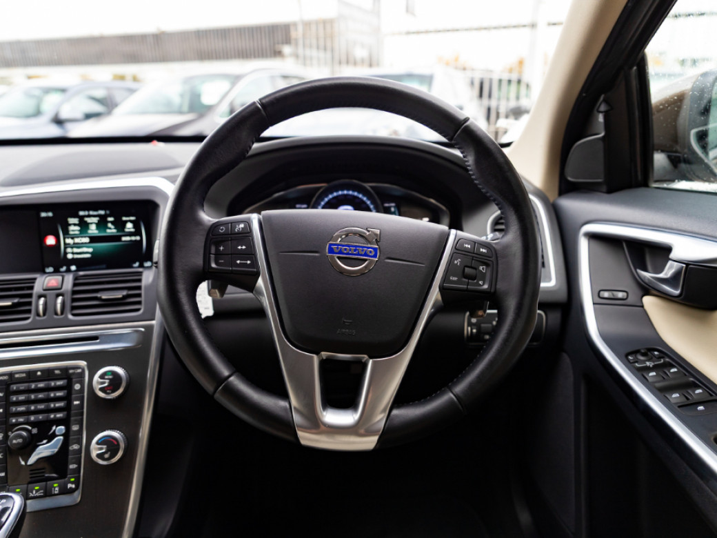 2016 Volvo XC60