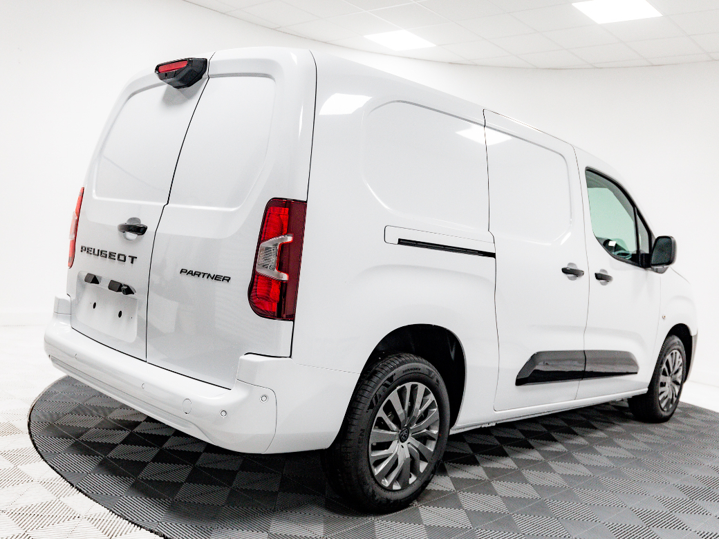 2026 Peugeot Partner