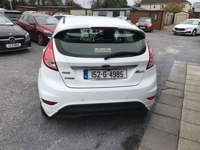 2015 Ford Fiesta