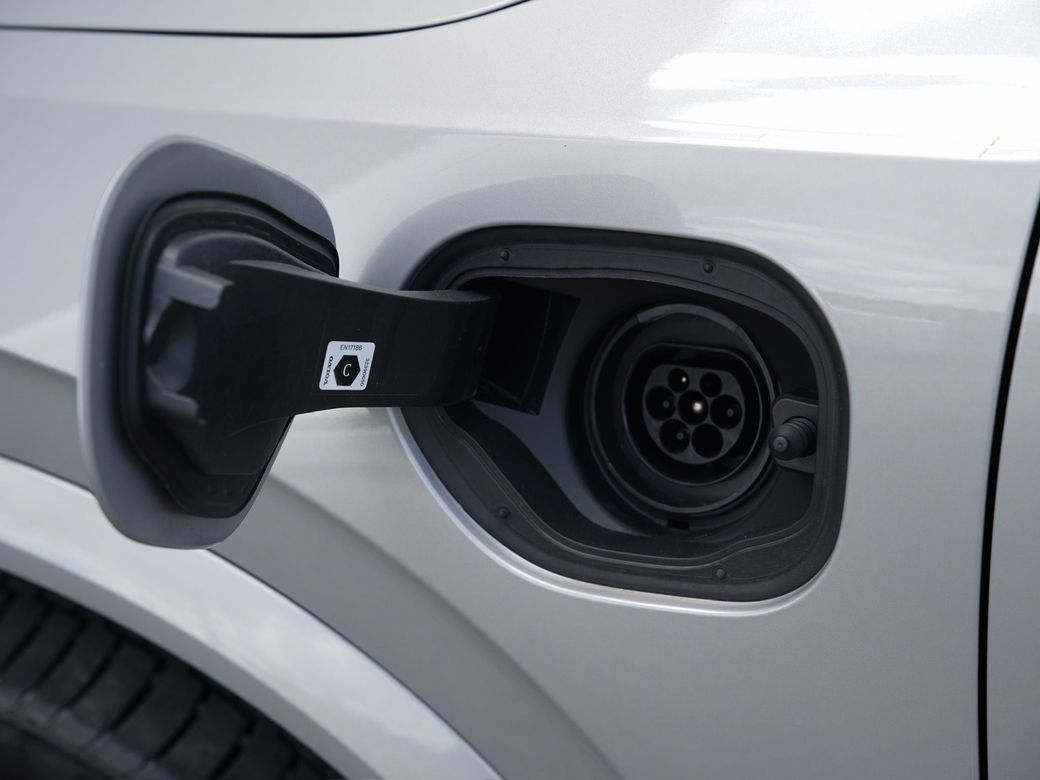 2025 Volvo XC90