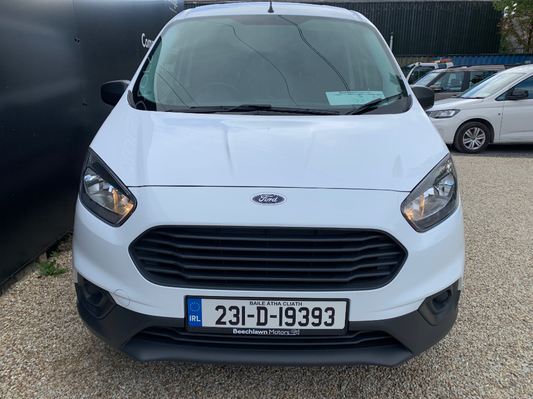 2023 Ford Transit Courier