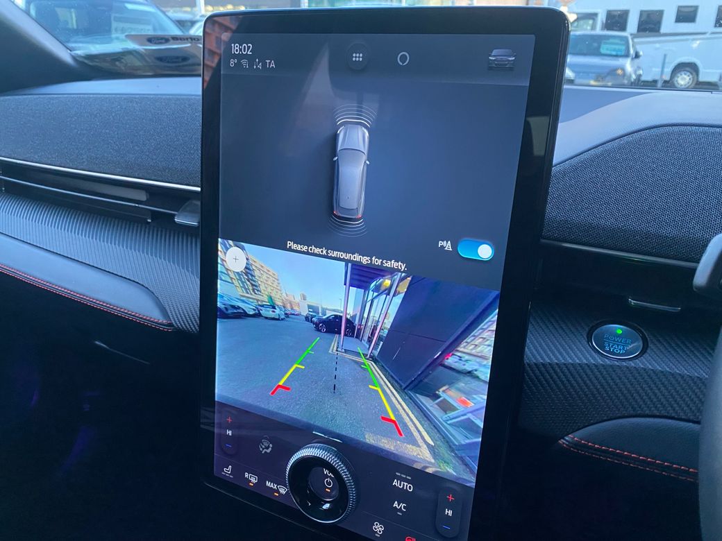 2022 Ford Mustang Mach-e