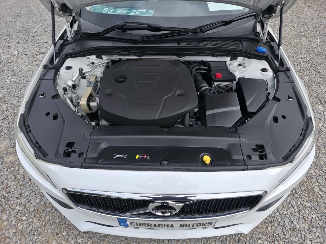 2020 Volvo V90