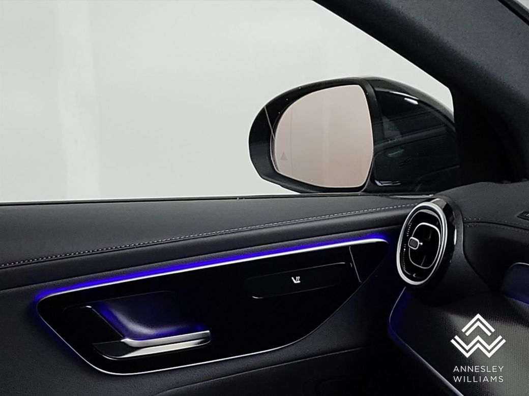 2025 Mercedes-Benz GLC Class