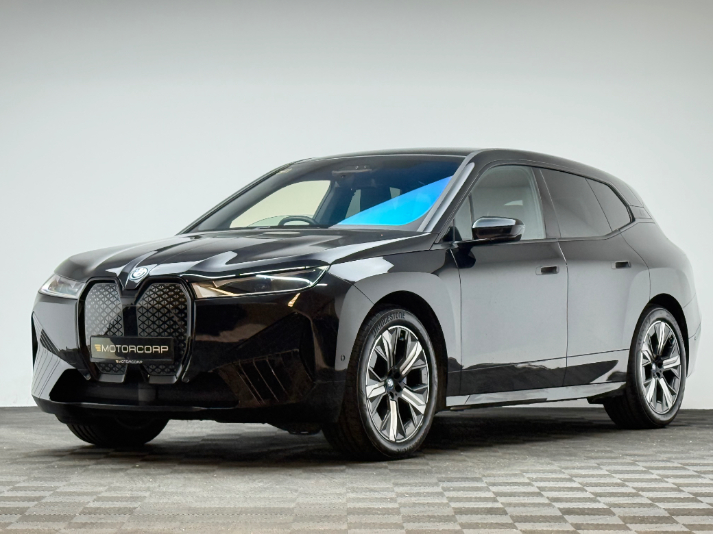 2024 BMW iX