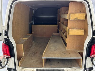 2021 Volkswagen Transporter