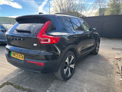2023 Volvo XC40