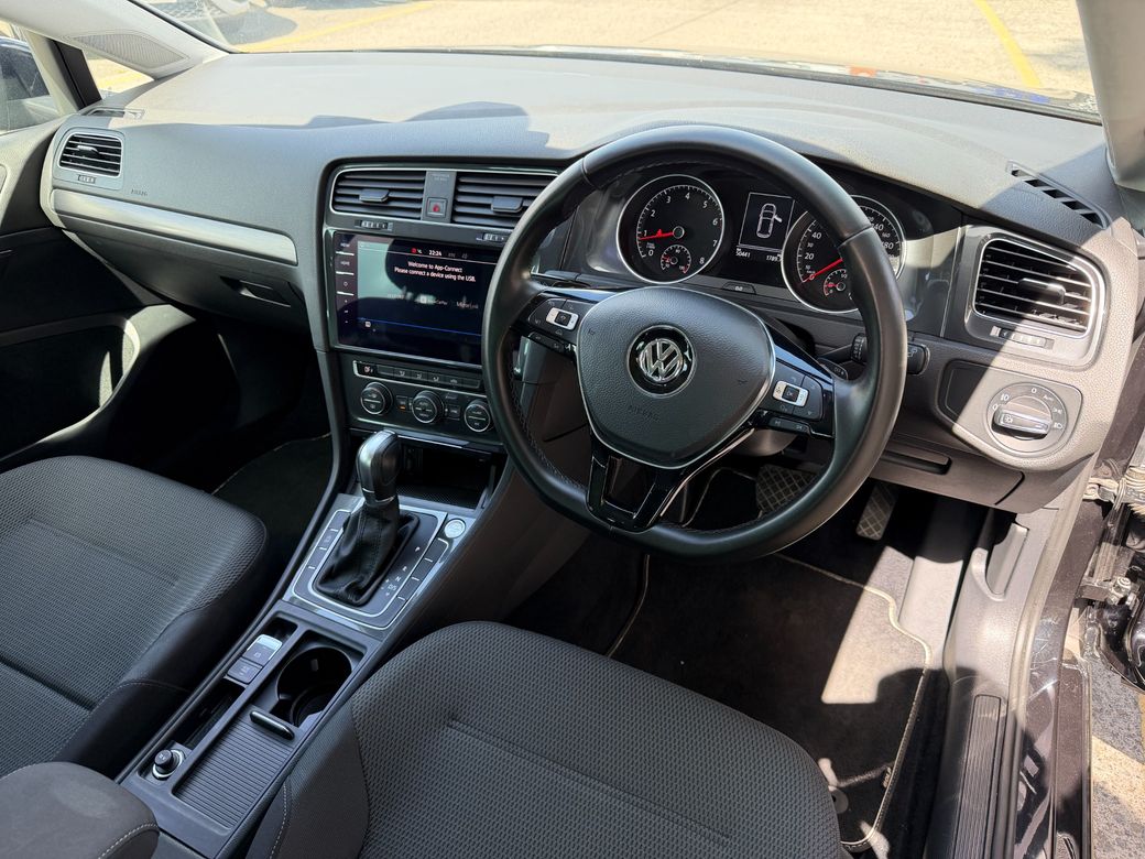 2017 Volkswagen Golf