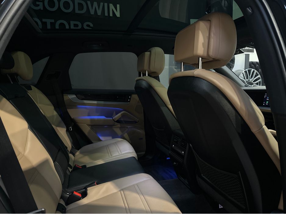 2024 Porsche Cayenne