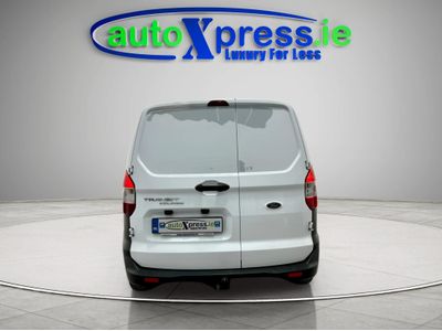 2018 Ford Transit Courier