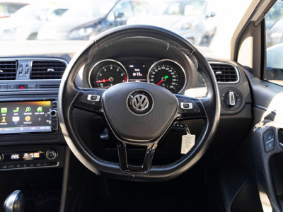 2017 Volkswagen Polo