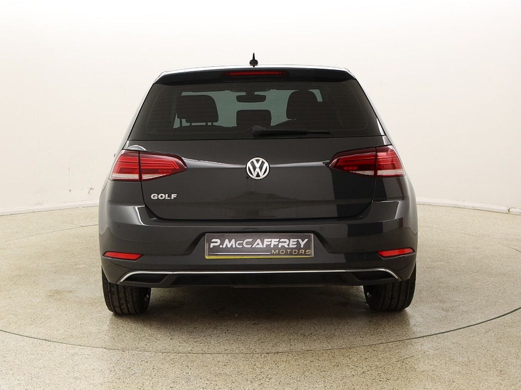 2018 Volkswagen Golf