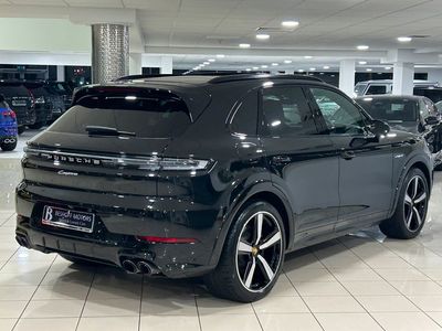 2024 Porsche Cayenne