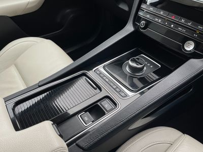 2018 Jaguar F-Pace