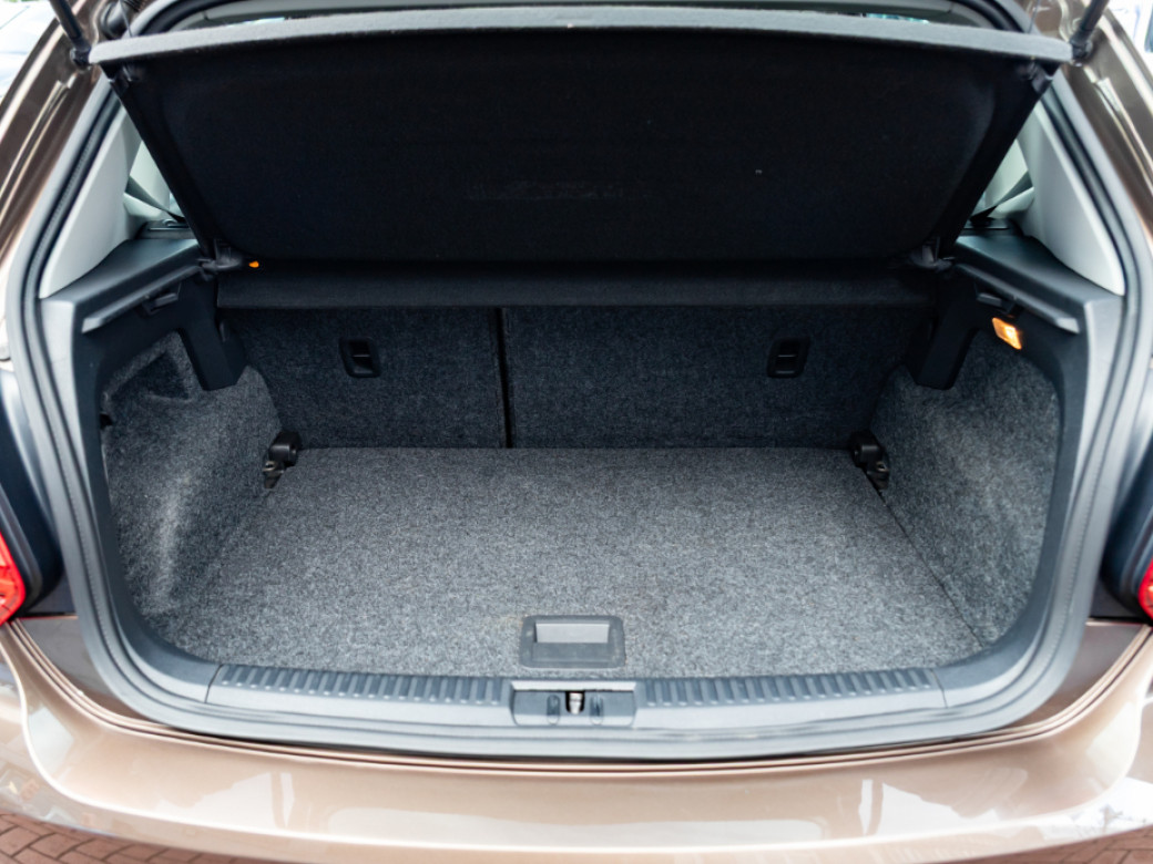 2016 Volkswagen Polo