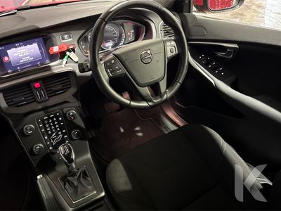 2018 Volvo V40