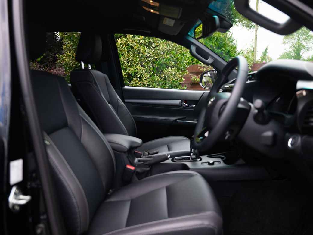 2025 Toyota Hilux