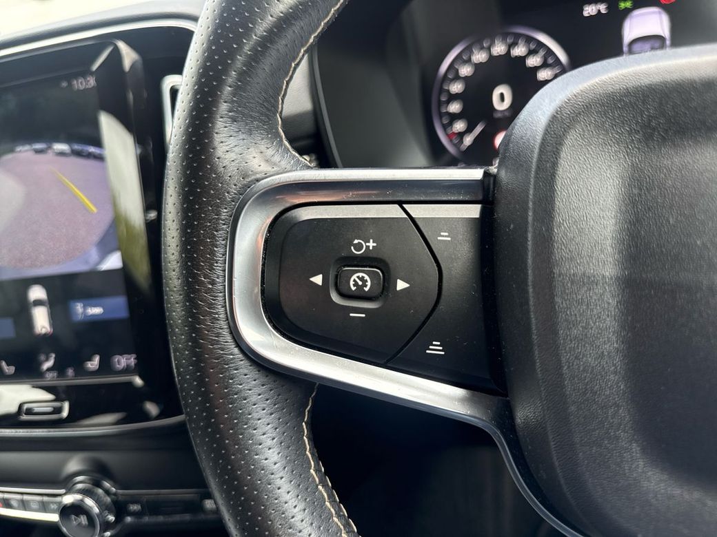 2019 Volvo XC40
