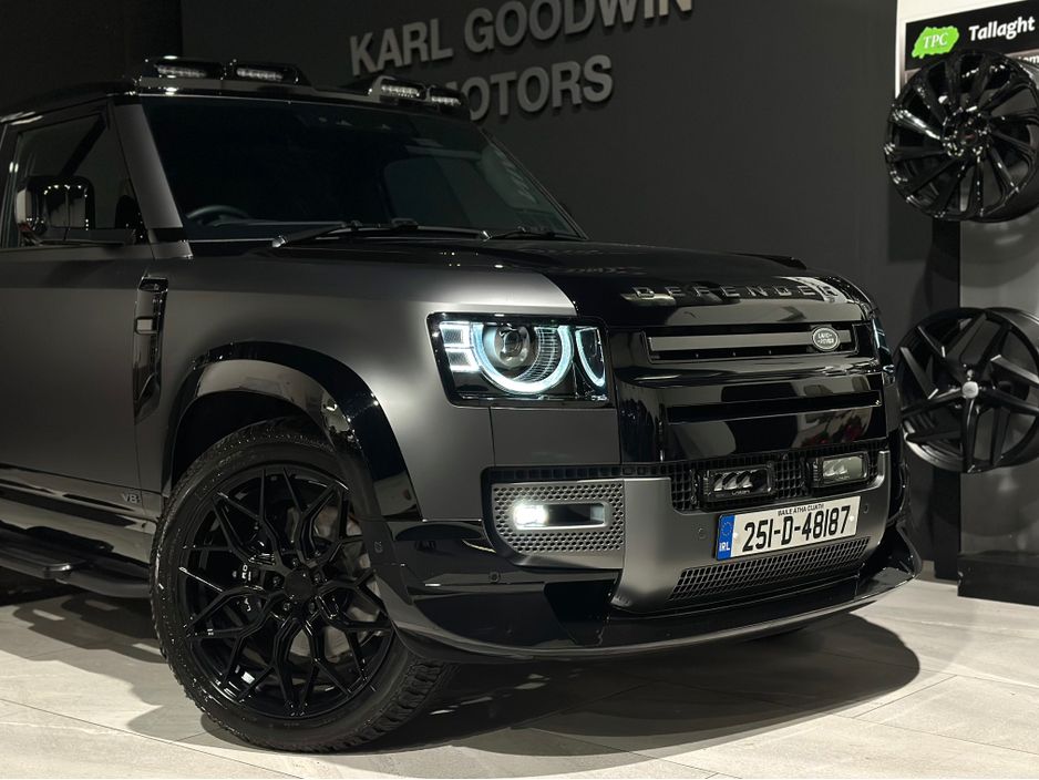 2025 Land Rover Defender