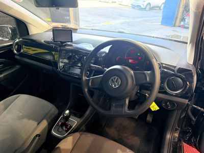 2014 Volkswagen up!